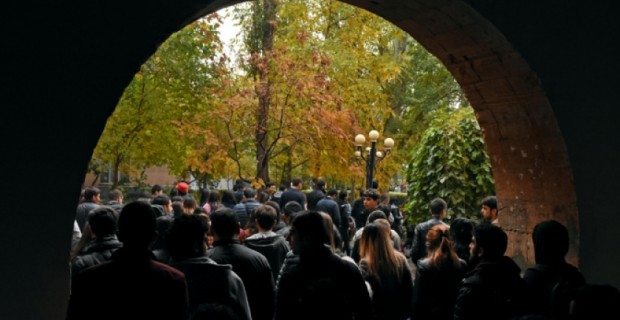 Գիտաշխատողները և դասախոսները բաց նամակով դիմում են նախագահին, ազգային ժողովին, կառավարությանը