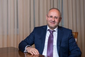 Աշոտ Օսիպյան. «Վերջին քաղաքական իրադարձությունները չեն ազդել բանկային 
համակարգի վրա»