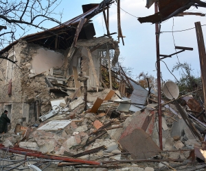 Последствия ракетного обстрела Степанакерта (фото)